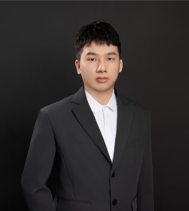 何隽林